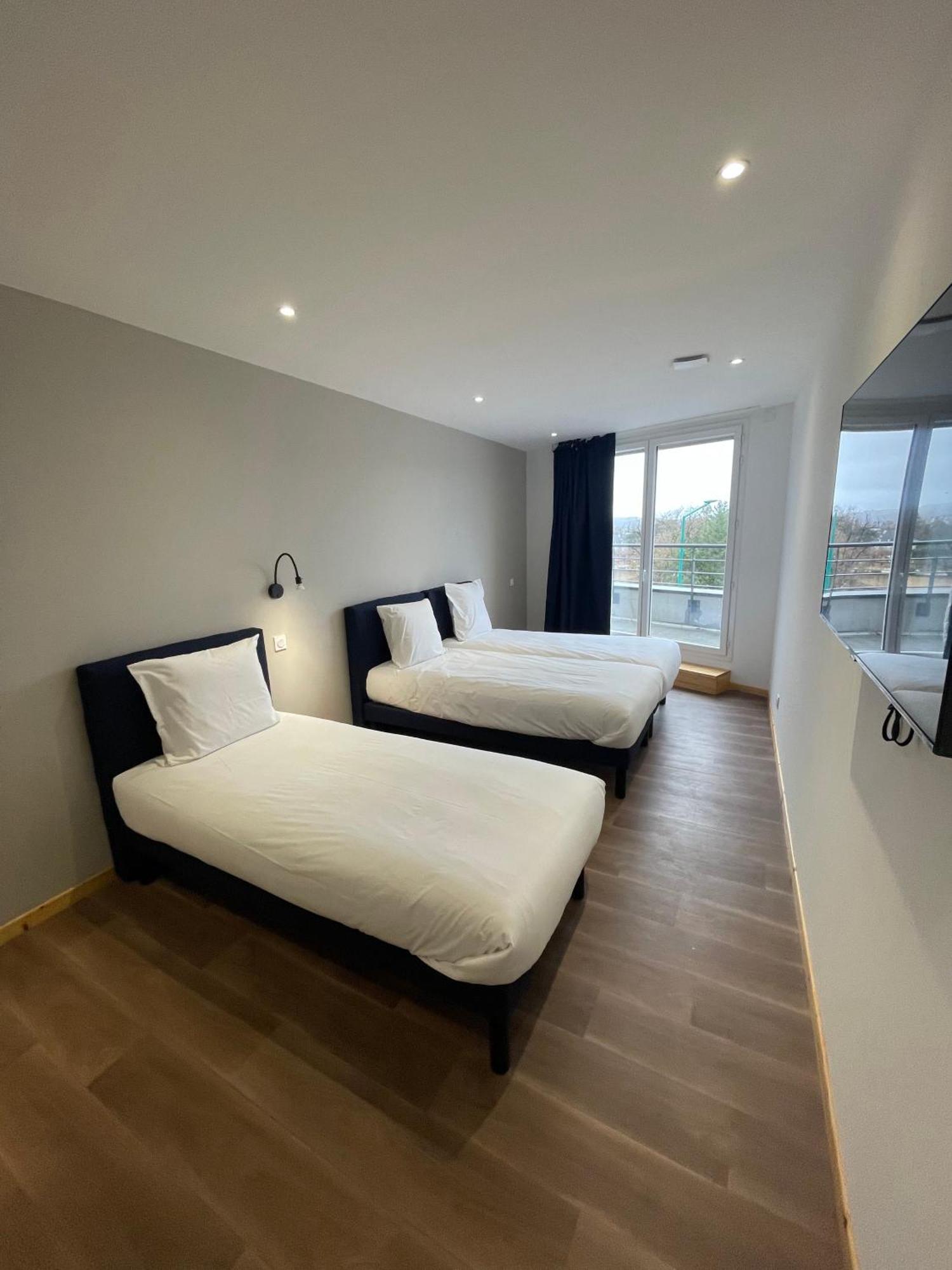 Le Salvador - Appart'Hotel De 18M2 A 44M2 La Talaudiere Exterior photo
